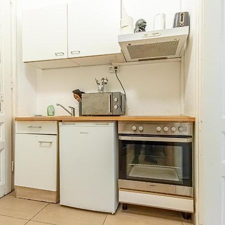 Chic Apartment- Suitable For Longstays Near Matzleinsforferplatz Wenen Buitenkant foto