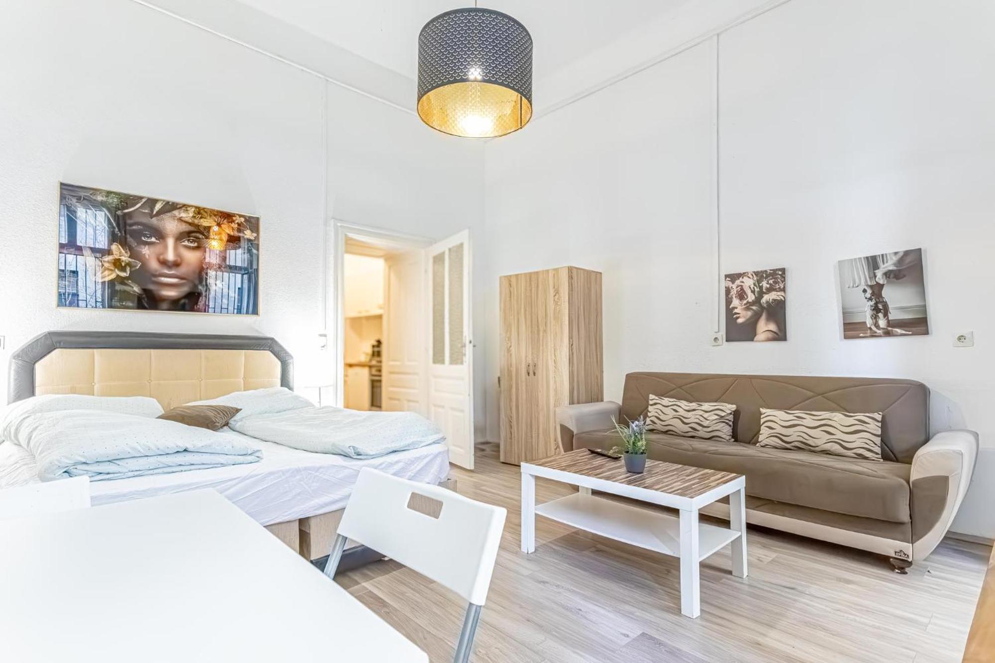 Chic Apartment- Suitable For Longstays Near Matzleinsforferplatz Wenen Buitenkant foto