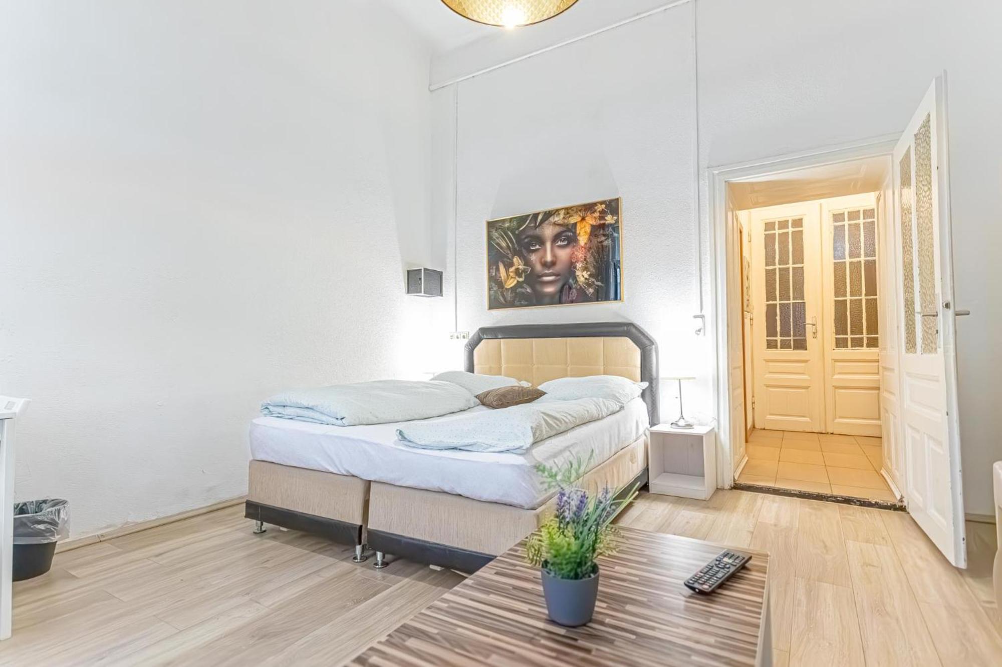 Chic Apartment- Suitable For Longstays Near Matzleinsforferplatz Wenen Buitenkant foto